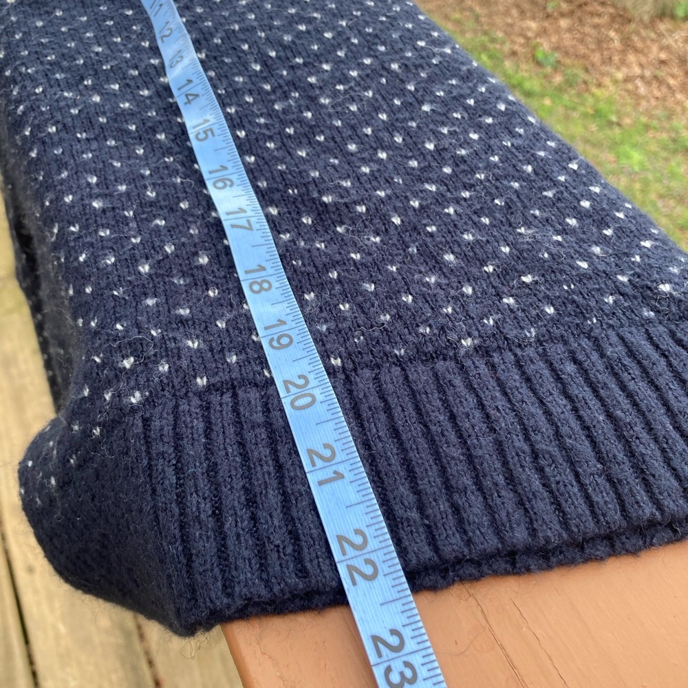 Eddie Bauer Navy and Red Turtleneck Sweater - Picture 6 of 8